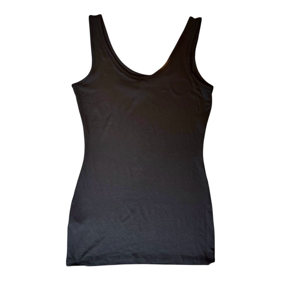 4/$40 Lipsy Long Curvy Black Tank Top